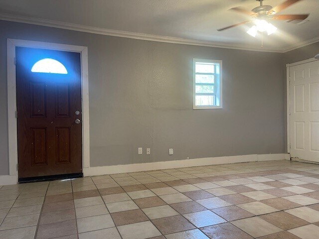 Photo - 412 Martinique Ave House