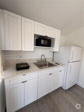 Building Photo - 2460 NW 61st St