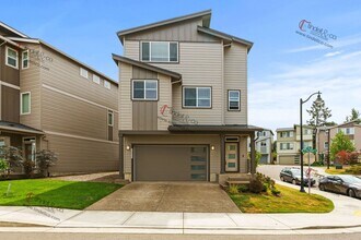 Building Photo - 16924 SE Fox Glen Ct