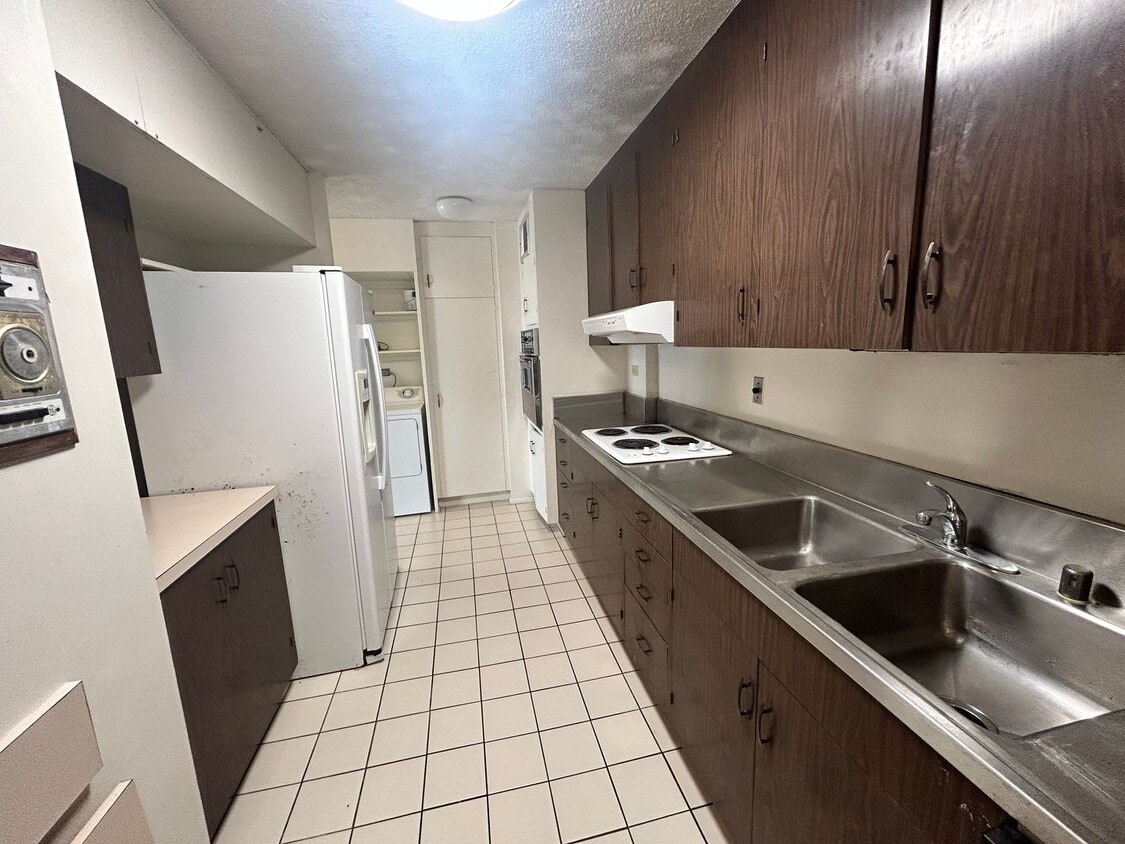 Primary Photo - Affordable 2-bedroom, 2-bath