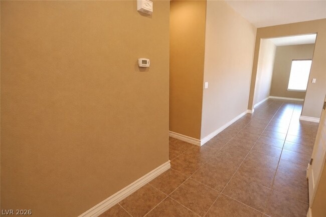 Building Photo - 4881 Castello Way