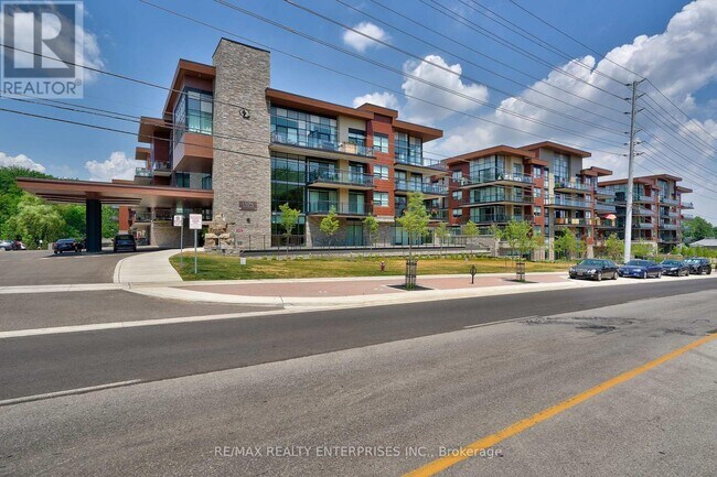 Photo du bâtiment - 1575 Lakeshore Rd W