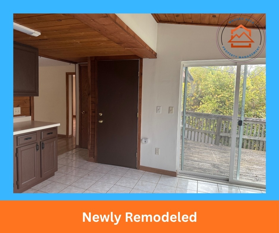 Foto principal - 2172 Strongs Ave