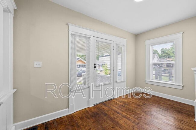 Foto del edificio - 3227 Guilford Ave