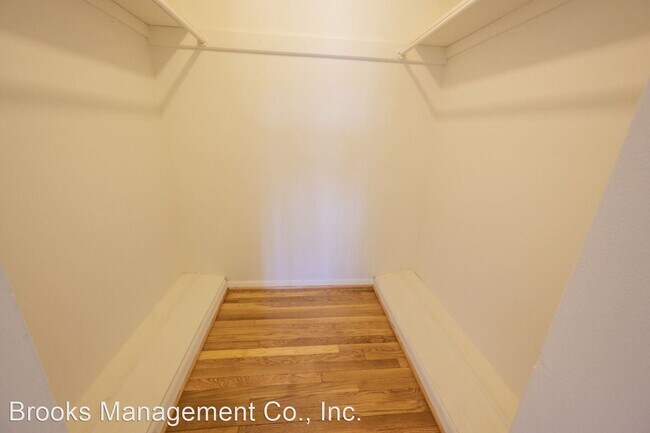 Building Photo - 2709-2715 Hanson Ave
