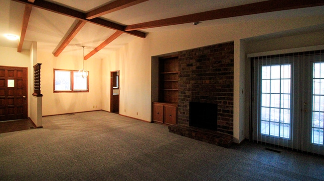Building Photo - 3215 Northwestern Ave