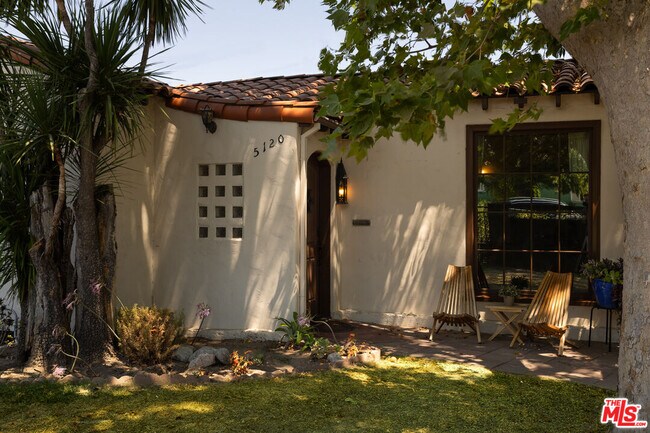 Foto del edificio - 5120 Willowcrest Ave