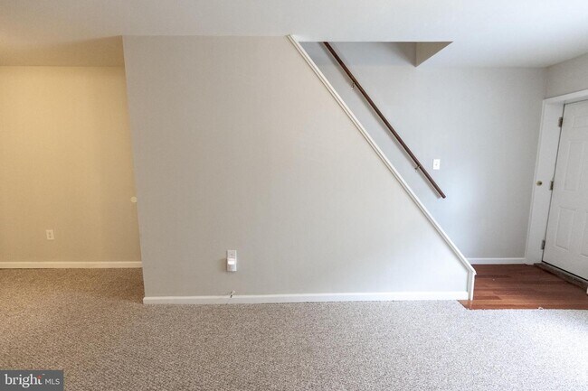 Foto del edificio - 2354 E Harold St