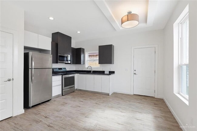 Foto del edificio - 3911 Valeria St