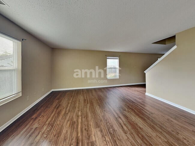 Foto del edificio - 10856 Grace Dr