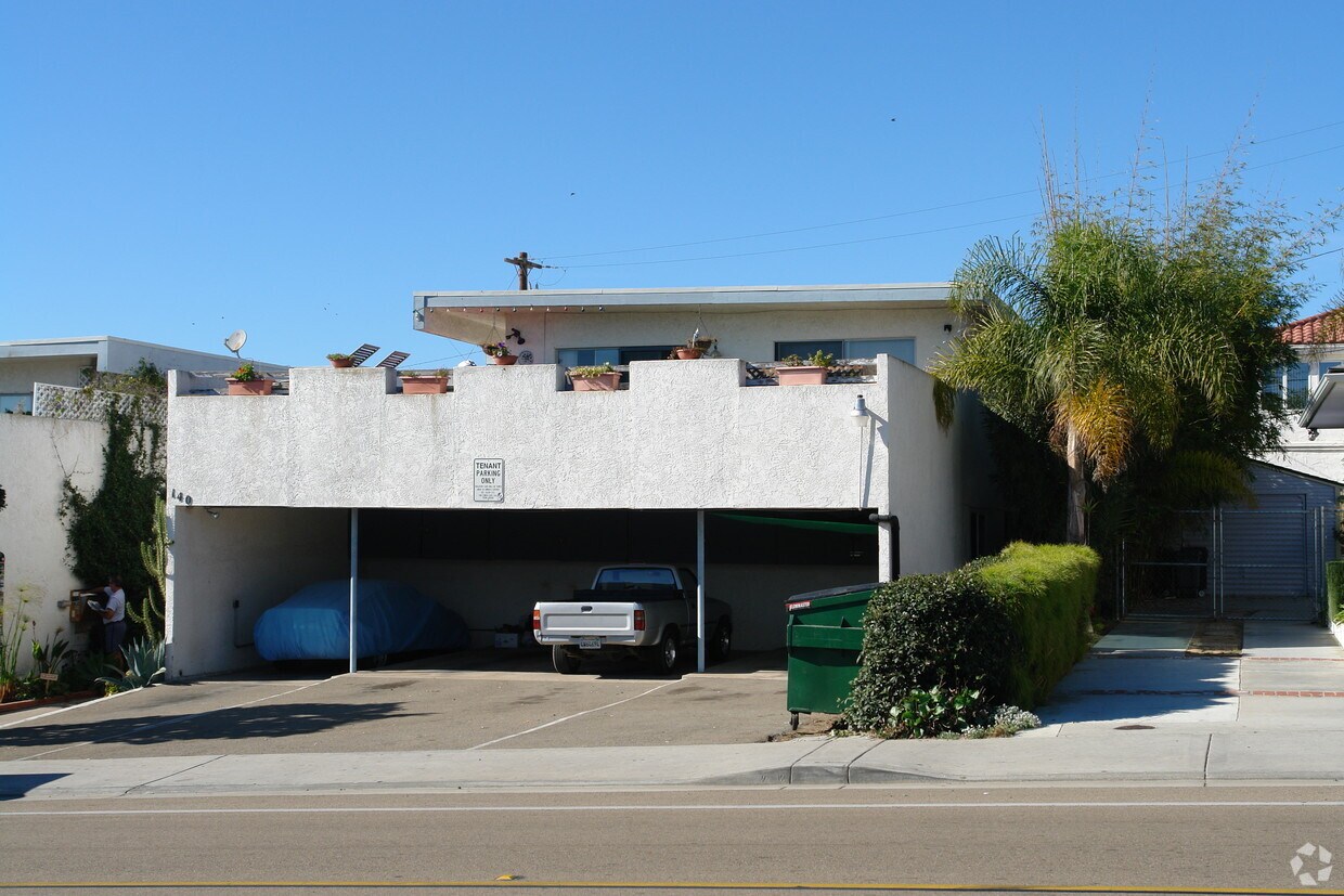 Foto del edificio - 130-140 Tamarack Ave