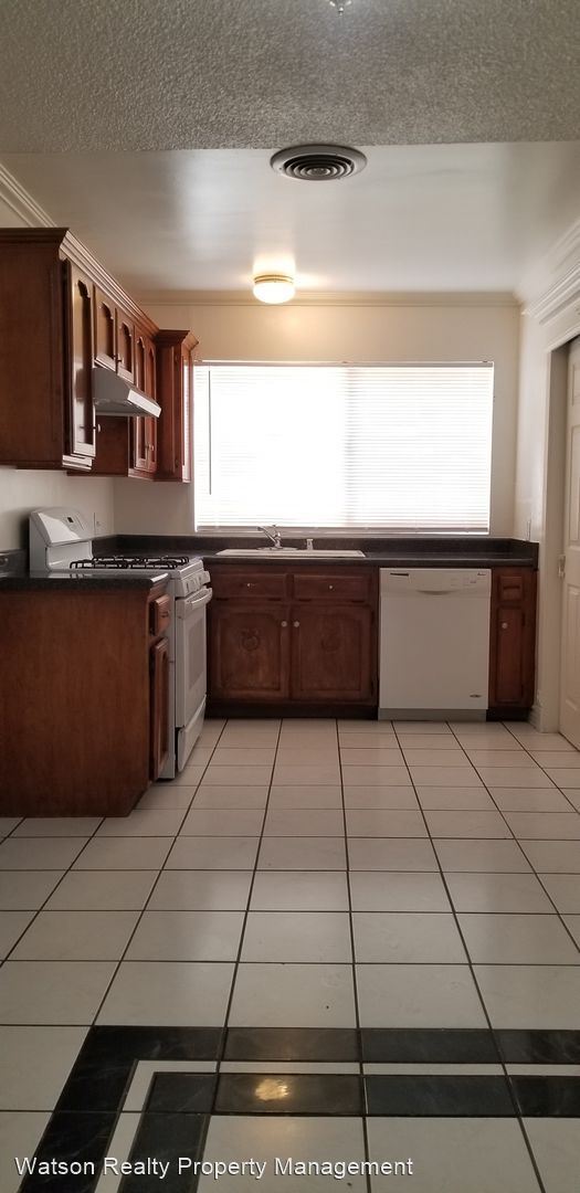 Building Photo - 4 br, 2 bath House - 2712 Akers Rd