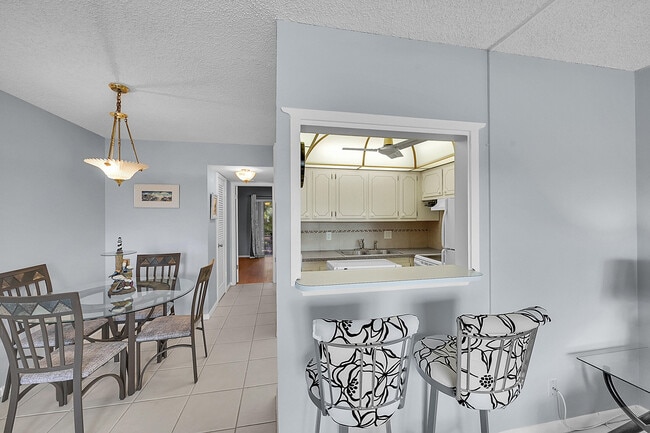 Foto del edificio - 371 Durham Cir