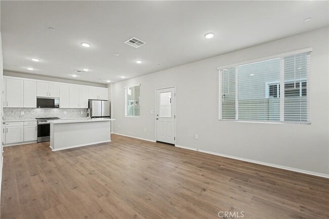 Foto del edificio - 28506 Via Priorat