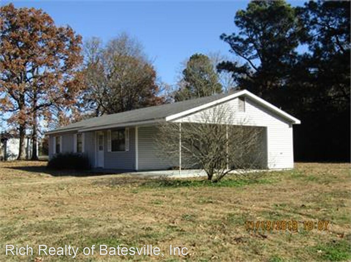 Building Photo - 3 br, 1 bath House - 21 Penn Street