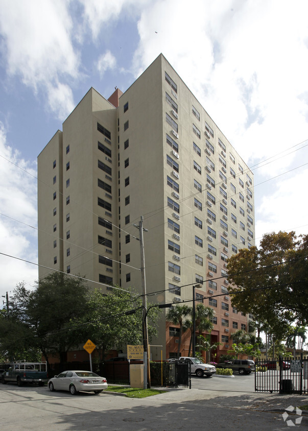 Building Photo - St. Augustin Apartments