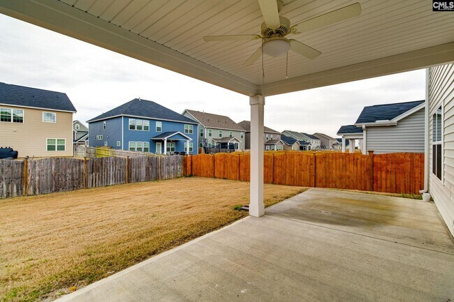 Building Photo - 617 Frow Dr