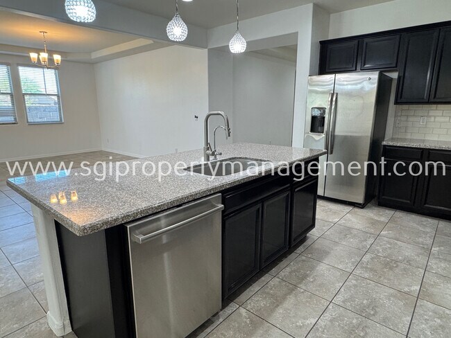 Building Photo - 4125 W Gary Way