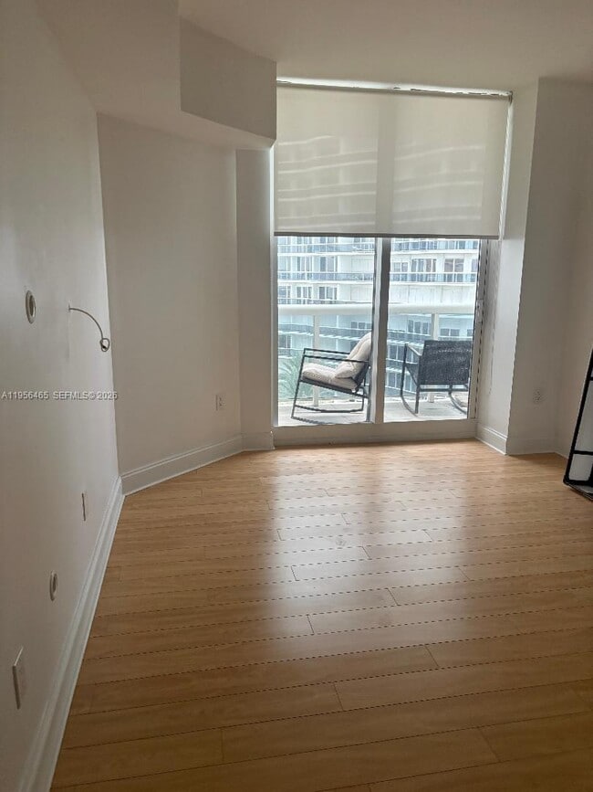 Building Photo - 9595 Collins Ave