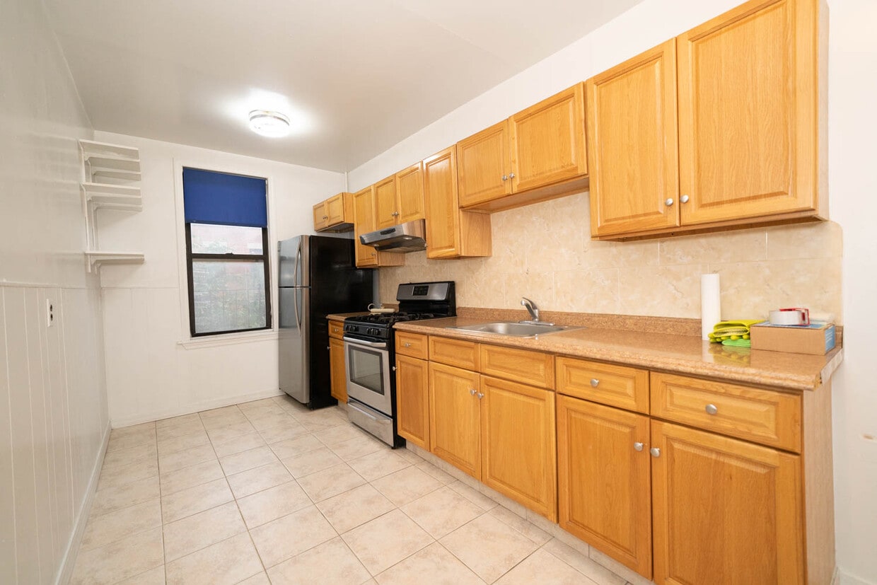 4204 30th Ave Unit 2L, Astoria, NY 11103 4204 30th Ave Astoria, NY Apartments for Rent in