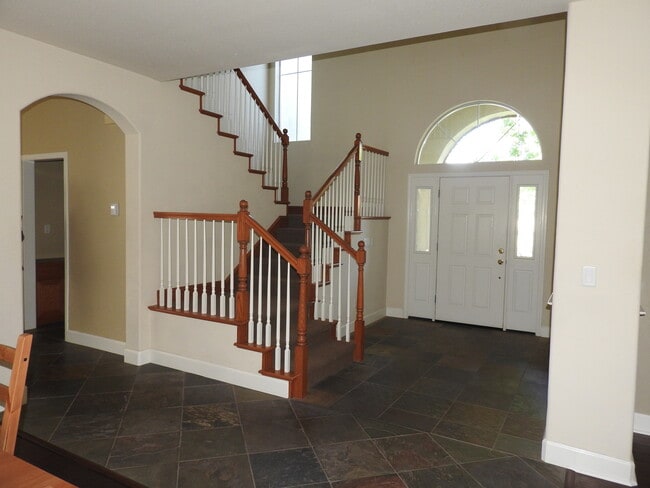 Building Photo - Gorgeous Home with Pool in Beautiful El Dorado Hills.