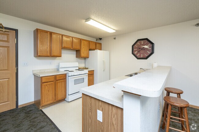 Cocina del salón social - Heritage Bluff Apartments LLC