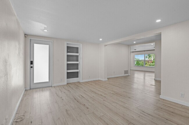 Foto del edificio - 1401 Drew St