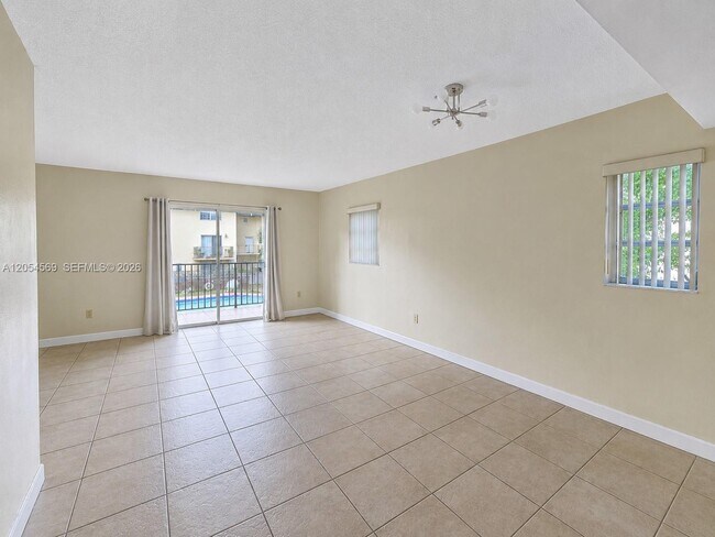 Foto del edificio - 8650 SW 109th Ave