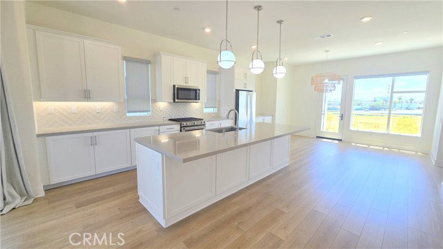 Foto del edificio - 2245 Skylar Pl