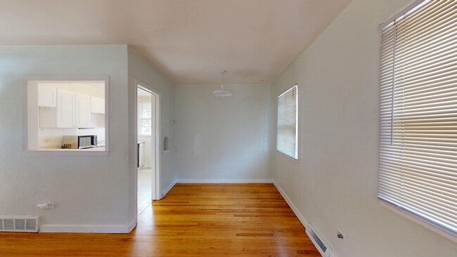 Building Photo - 2525 S Clayton St