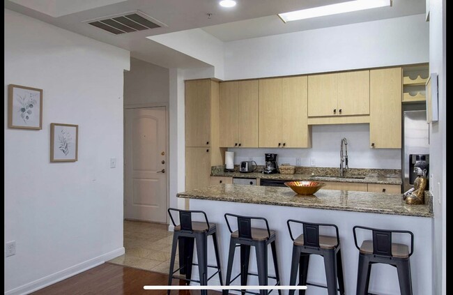 Foto del edificio - 3225 Turtle Creek Blvd