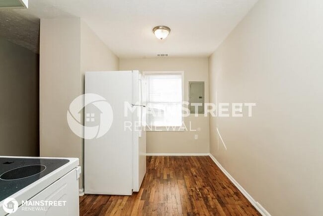 Building Photo - 2307 S 37Th St, Louisville, KY 40211