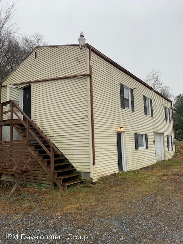 Primary Photo - 2 br, 1 bath House - 6370 RIver Dr