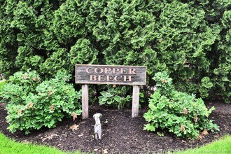 Building Photo - 178 Flax Hill Rd