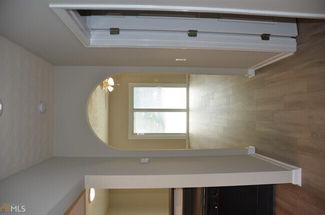 Building Photo - 30 Pearl Chambers Dr