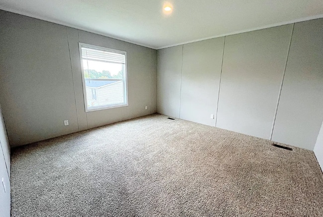 Building Photo - 6617 S Kimberly Dr