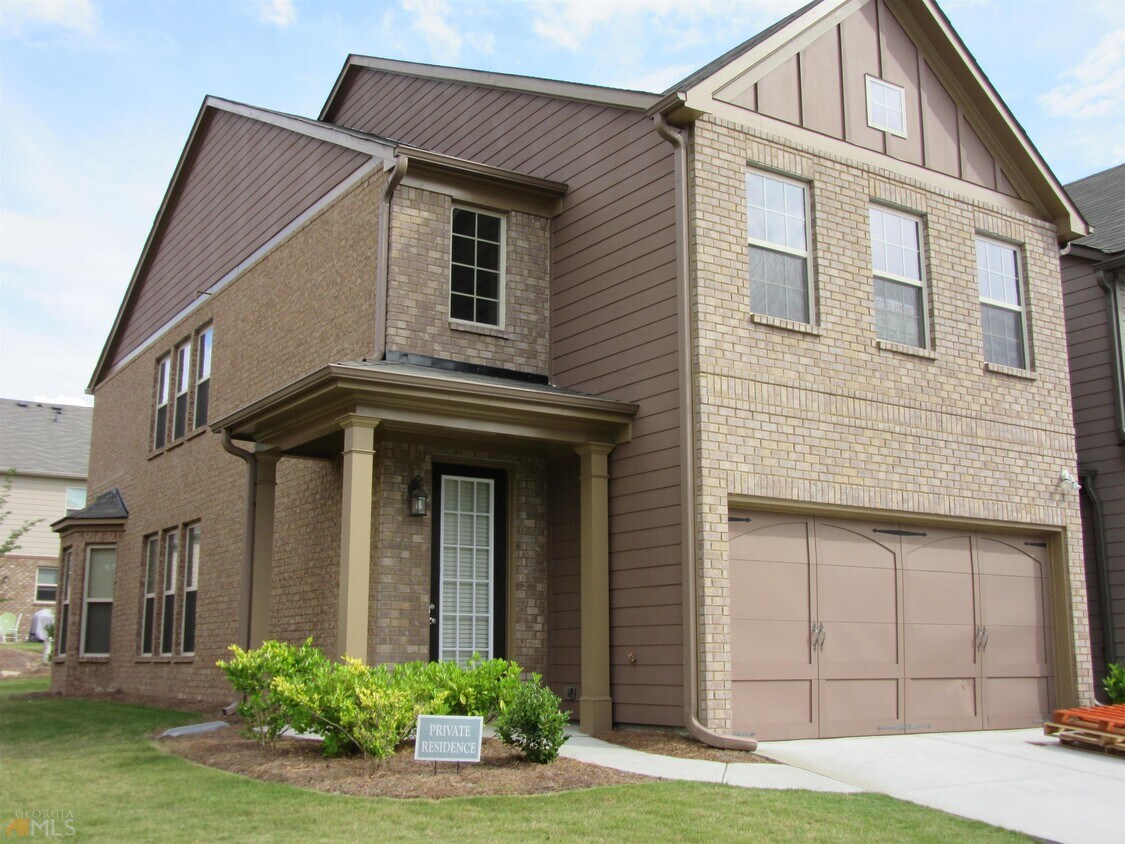 2361 Attewood Dr, Buford, GA 30519 Townhouse for Rent in Buford, GA