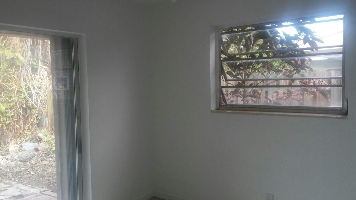 Foto del edificio - 5701 SW 56th St
