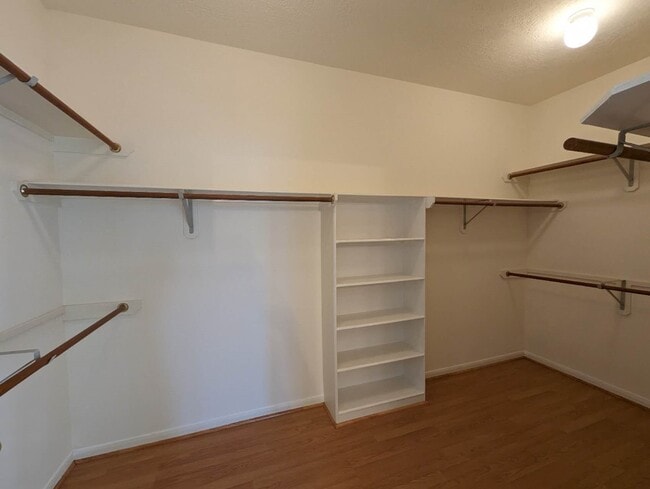 Foto del edificio - 1822 American Elm Ct