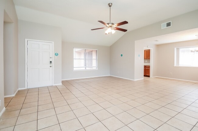 Foto del edificio - 10930 Rosewood Ct