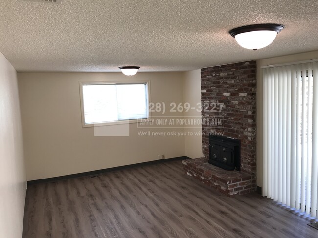 Building Photo - 2663 Almaden St