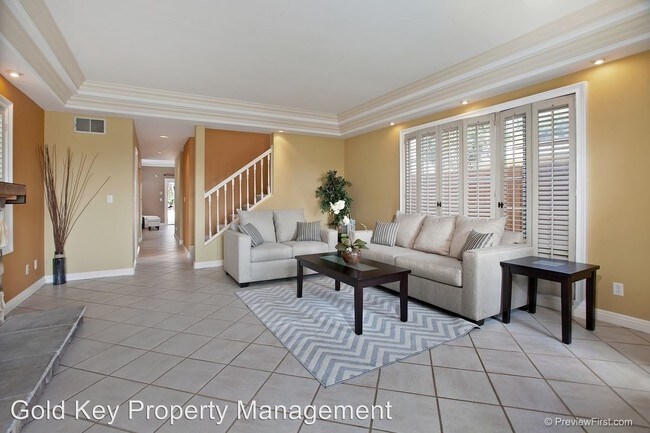 Foto del edificio - 3 br, 2.5 bath House - 2416 Vancouver Avenue