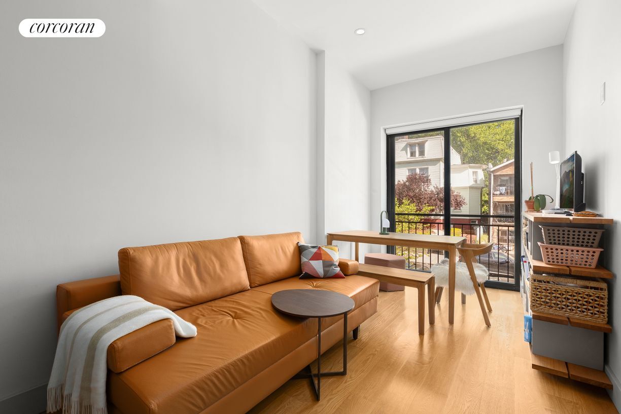 Foto principal - 228 Quincy St