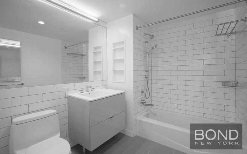 Primary Photo - 400 W 113th St
