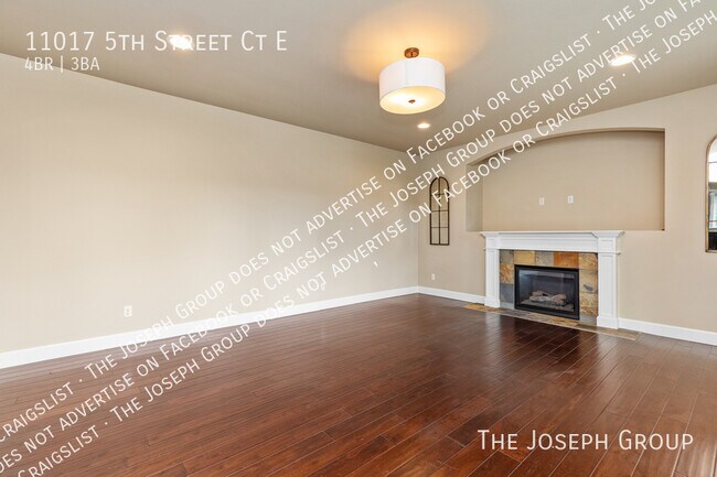 Foto del edificio - 11017 5th St Ct E