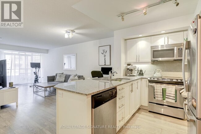 Building Photo - 85 E Liberty St