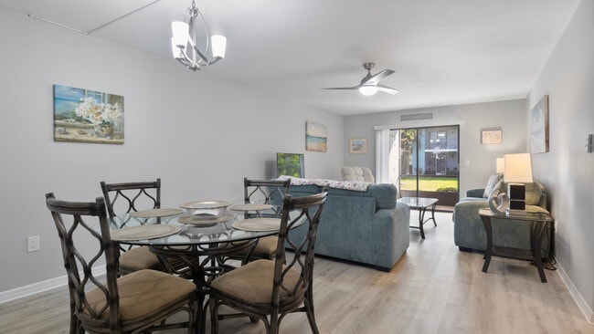 Building Photo - 1730 Manasota Beach Rd