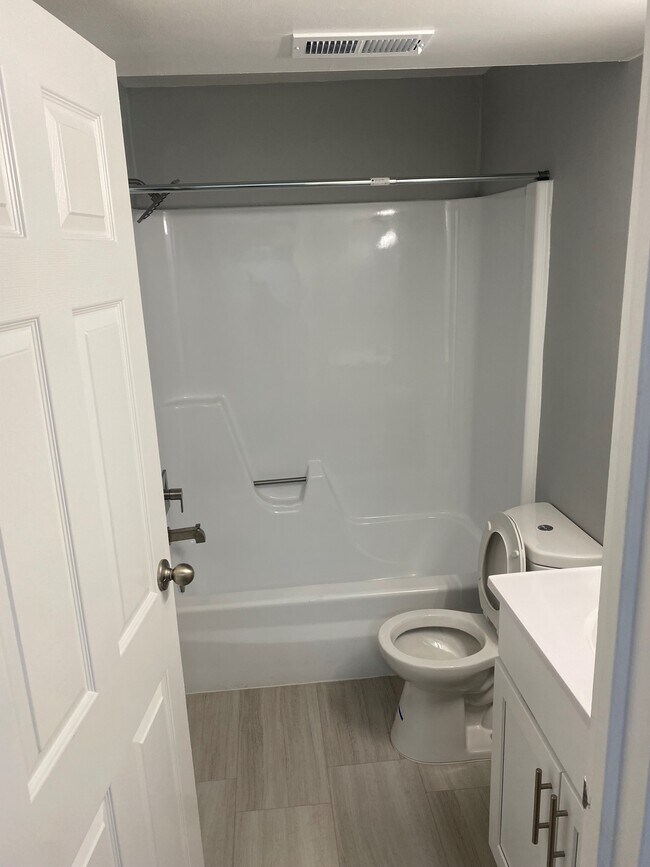 Bathroom view - Iron Hill Apartments