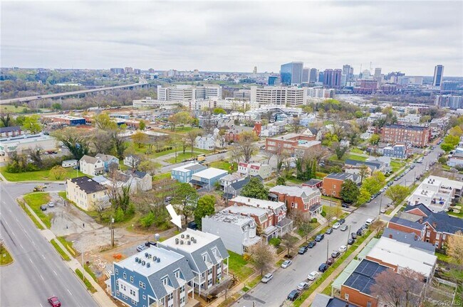 1525 Porter St, Richmond, VA 23224 Townhouse for Rent in