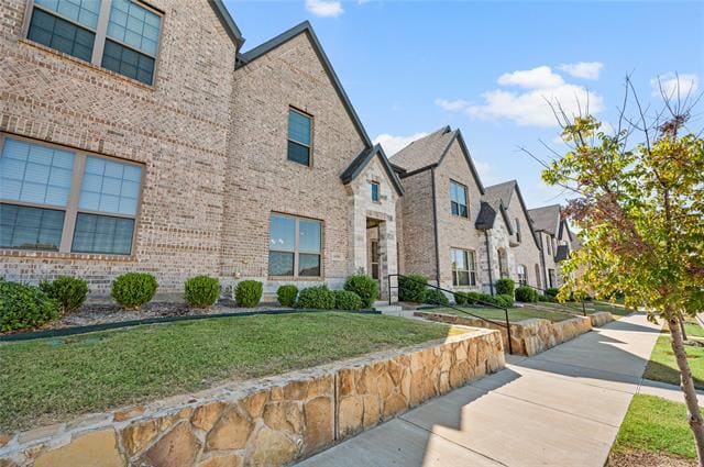 Foto del edificio - 6580 Iron Horse Blvd